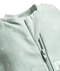 Details Jersey Zip Enclosure