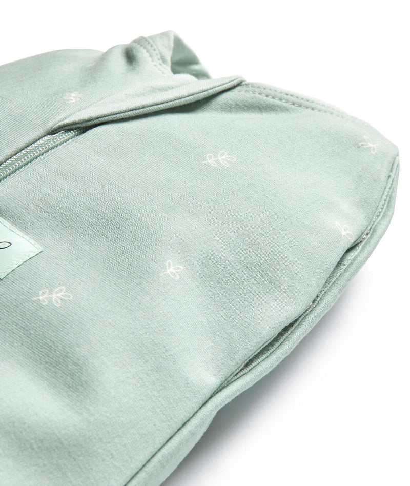 Details Swaddle 1.0 Tog Studs Closed