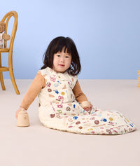 Premium Sleeping Bag 2.5 TOG Bon Appetit infant sitting
