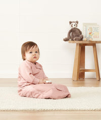 Sheeting Bag 3.5Tog Berries Sitting 2