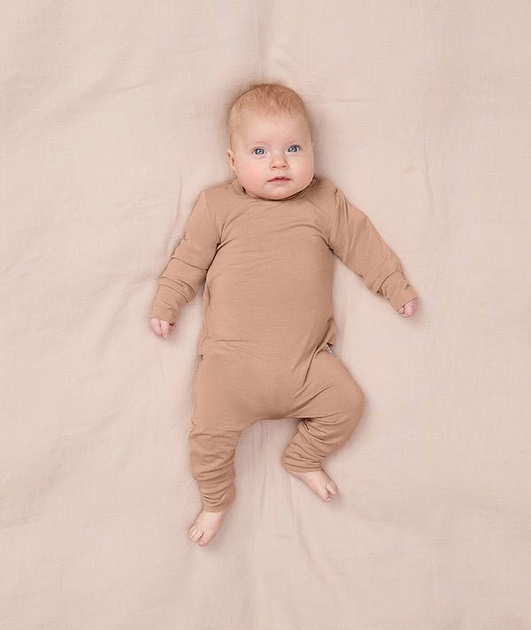Stretch Base Long Sleeve Layer 0.2 TOG Biscuit Newborn