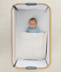 HugMe Blanket Caramel Grid bedside sleeper