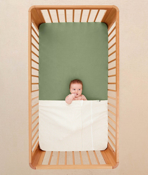 HugMe Blanket Caramel Grid cot