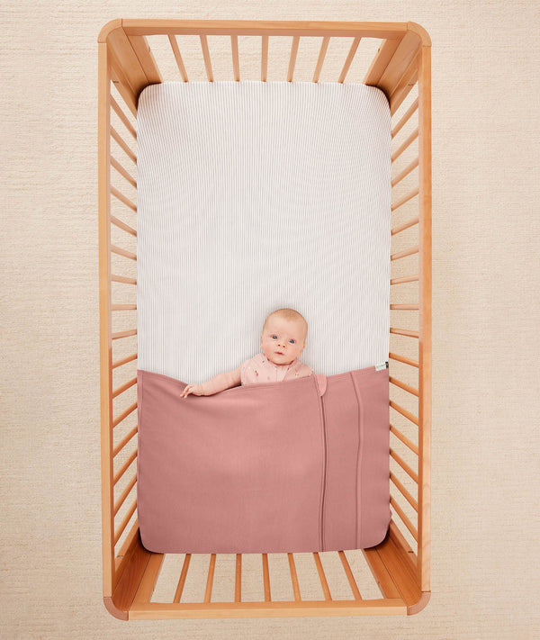 HugMe Blanket Rose Cot