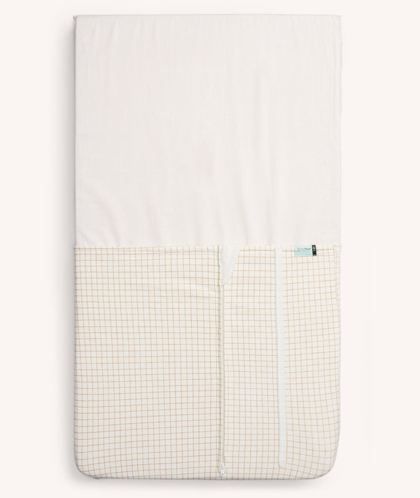 HugMe Blanket Caramel Grid zipped