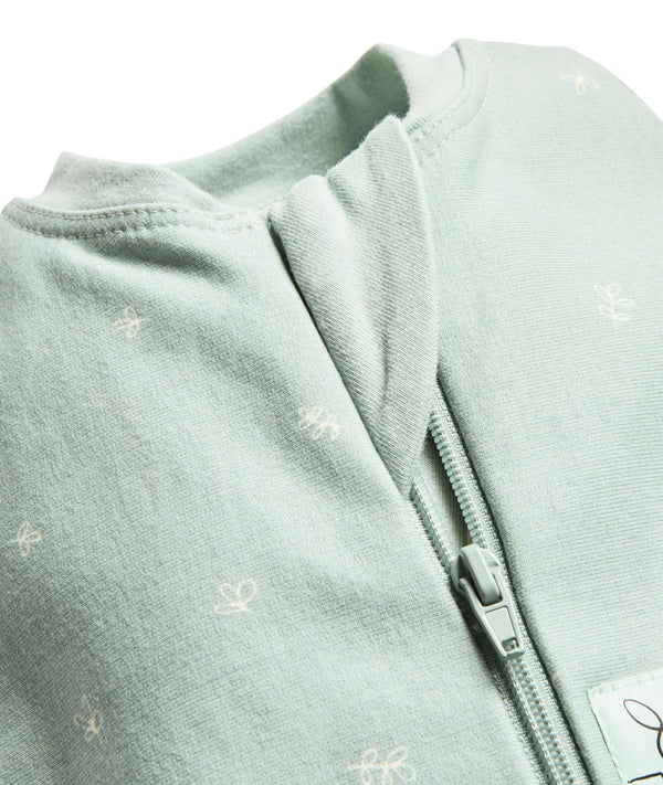 Details Jersey Zip Enclosure 1 7