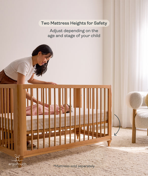 Lyra Convertible Cot feature. Two Mattress heights