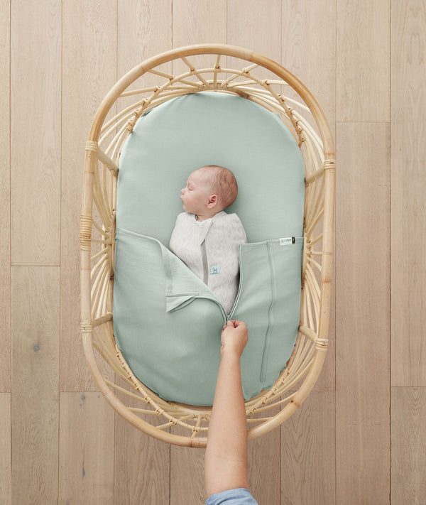 Tuck Sheet Bassinet Sage Cocoon Greymarle 4
