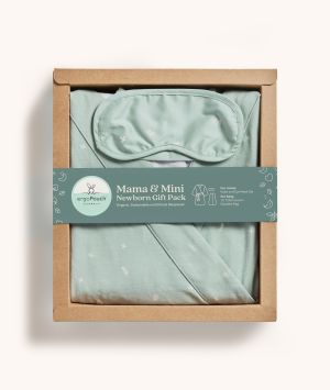 ergoPouch Mama & Mini Newborn Gift Pack Sage Matchy Matchy Robe & Cocoon Swaddle Bag